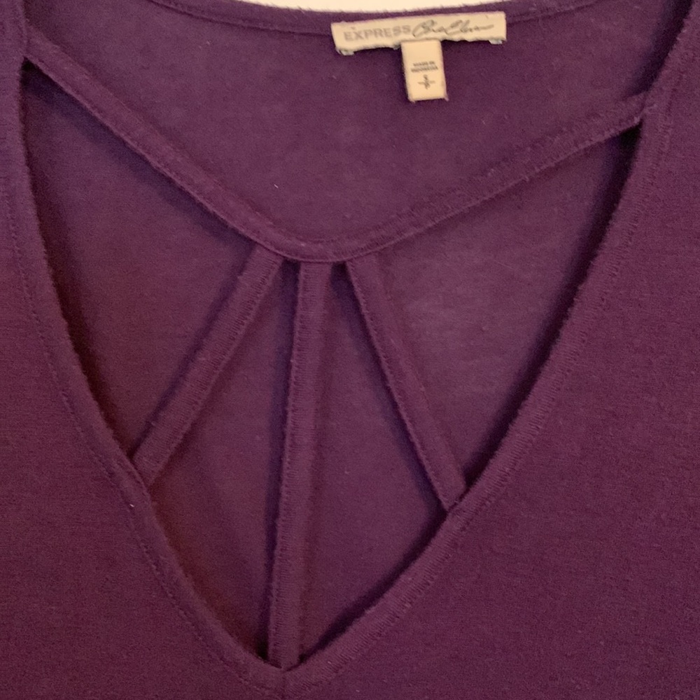Express Top - Picture 2 of 4